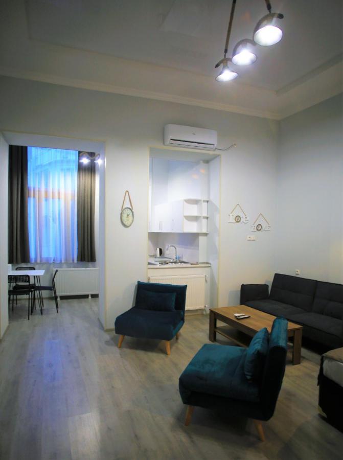 Love Home Tbilisi ภายนอก รูปภาพ