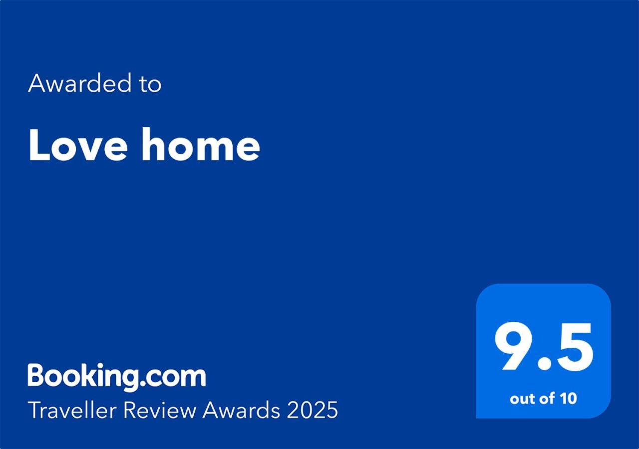 Love Home Tbilisi ภายนอก รูปภาพ